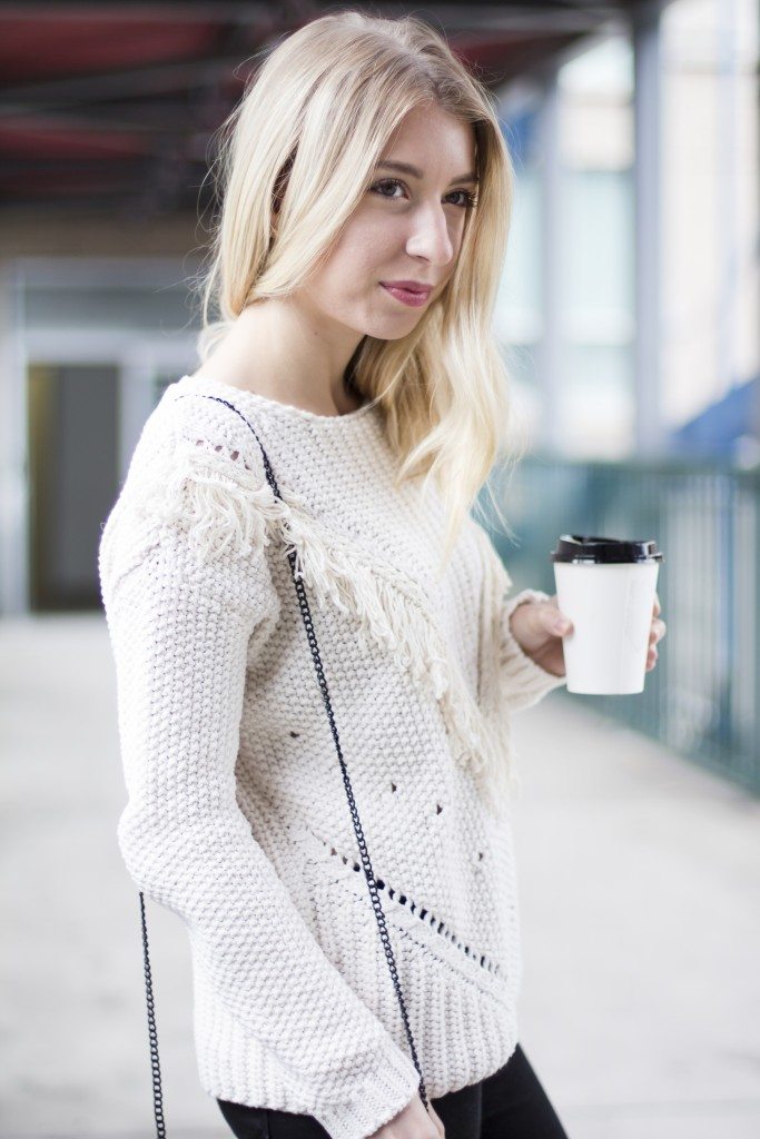 fringe_sweater_1