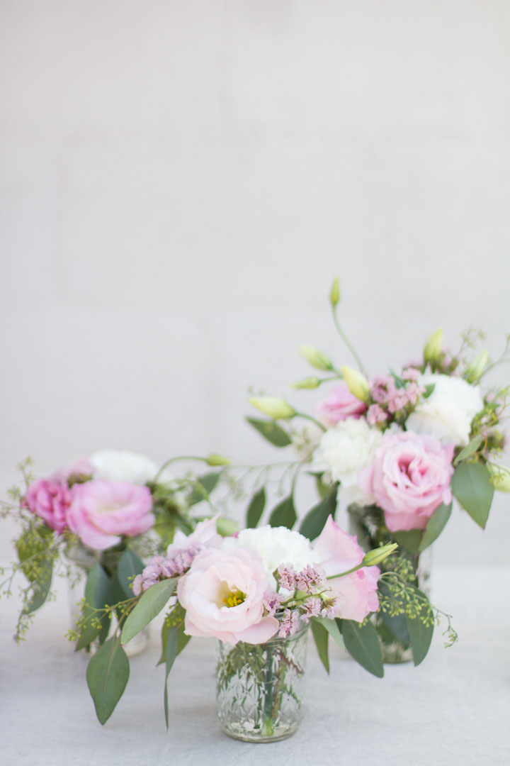 DIY WINTER FLORAL ARRANGEMENT IN A REPURPOSED TIN CAN, The Blondielocks