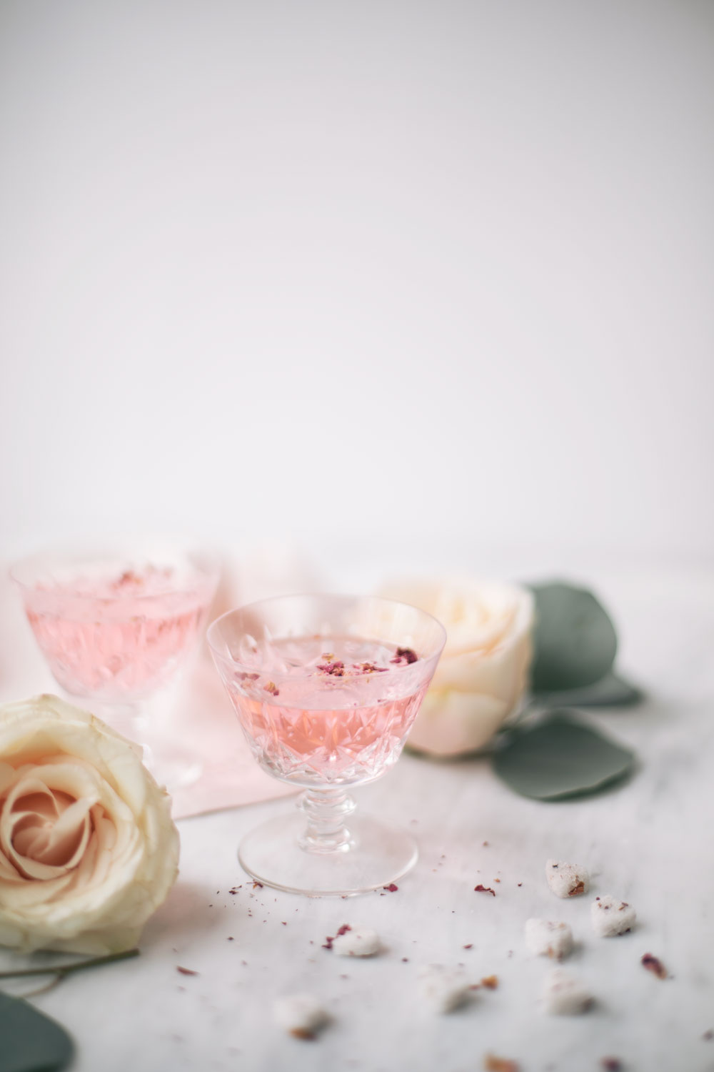rose water cocktail. pink cocktail. how to make a rose cocktail. rose infused cocktail