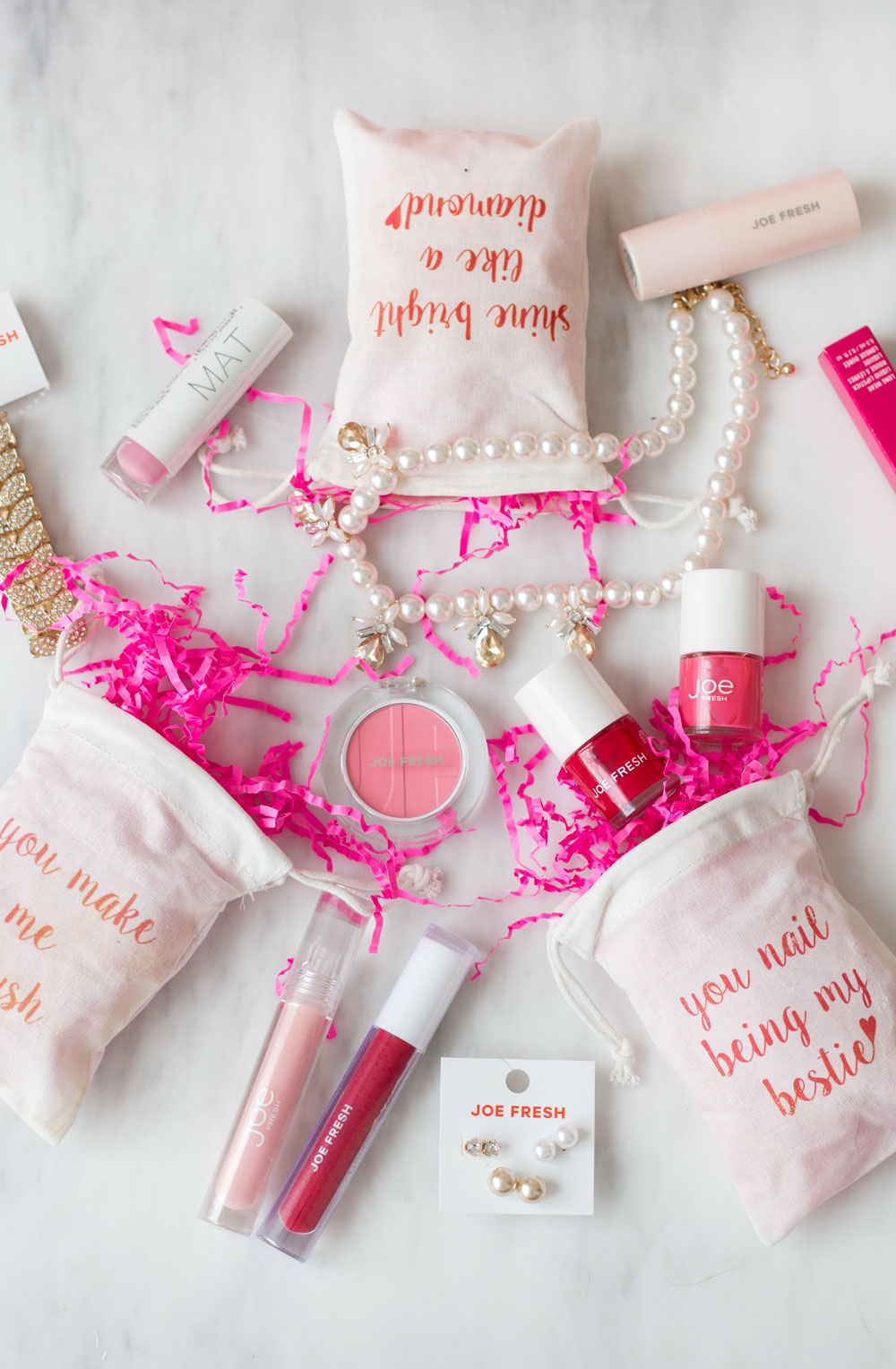 DIY Galentine's Day Pouches The Blondielocks Life + Style