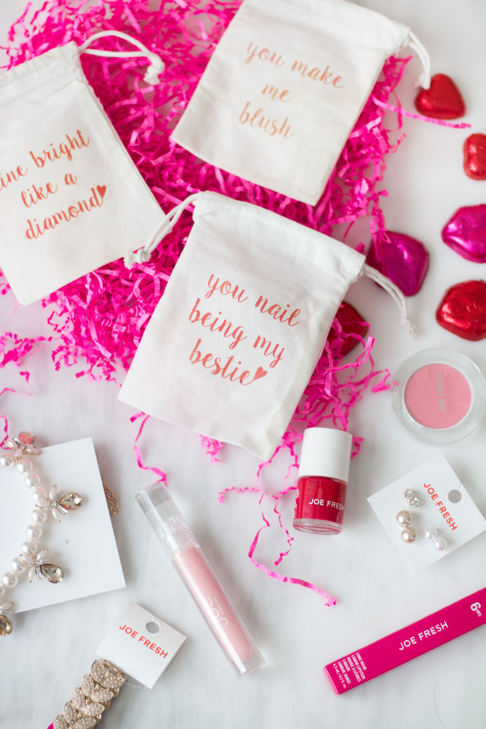 DIY Galentine's Day Pouches The Blondielocks Life + Style