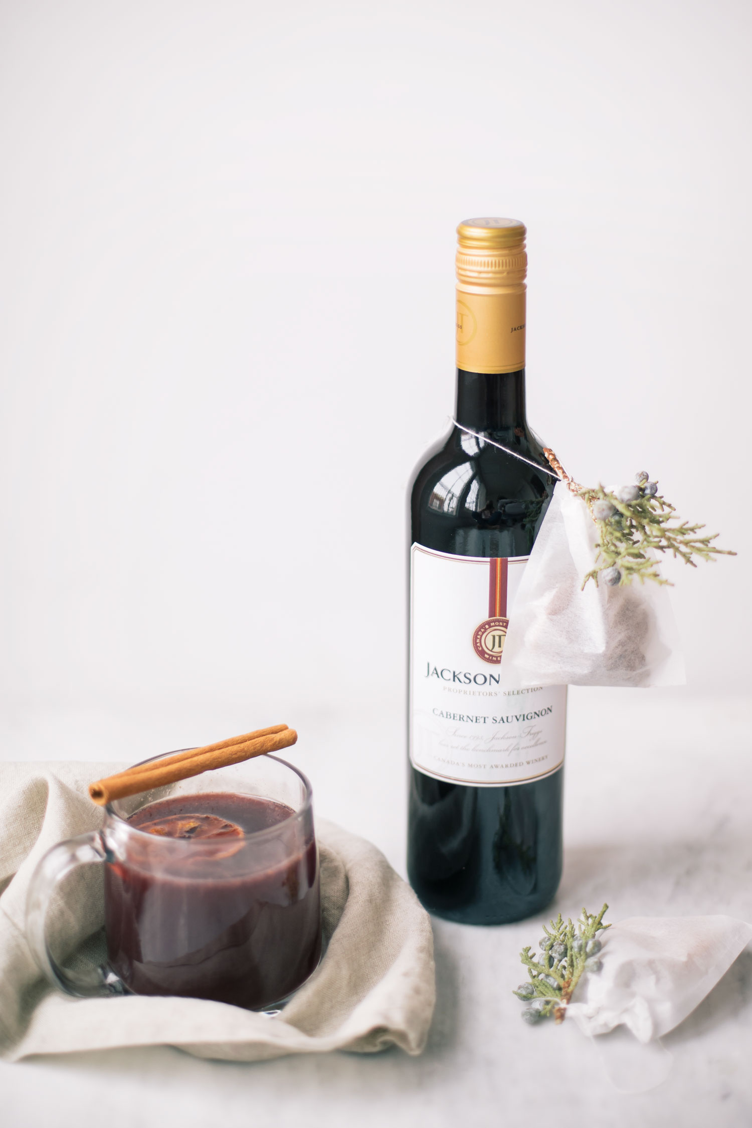 How to Make A Mulled Wine Kit & A Cozy Mulled Wine Recipe, The  Blondielocks