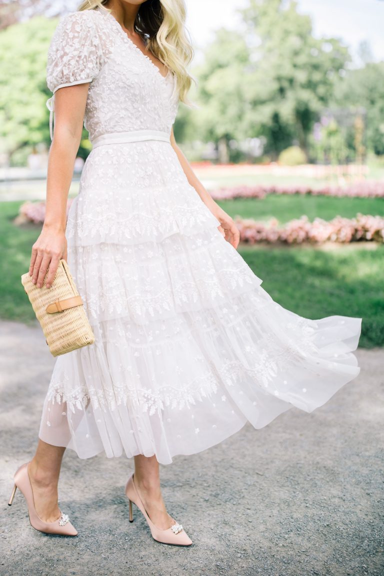what does the bride wear to the bridal shower